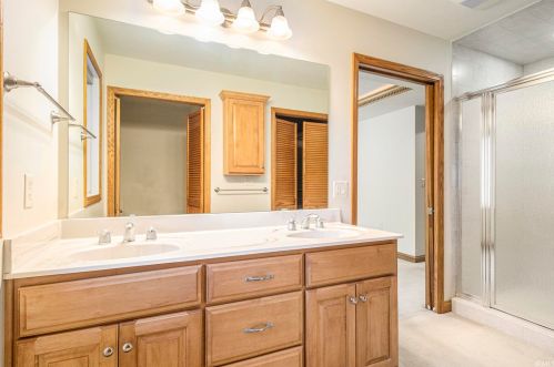 55384 Falling Water Dr, Elkhart IN  46514-0074 exterior