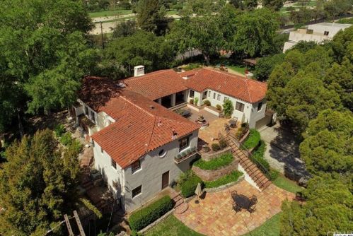 3113 Sparr Blvd, Glendale CA  91208-1829 exterior