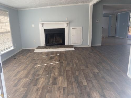 155 Pine Cedar Cir, Brooks, GA 30205-2645
