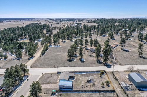 875 Paddock St, Elizabeth CO  80107-7536 exterior