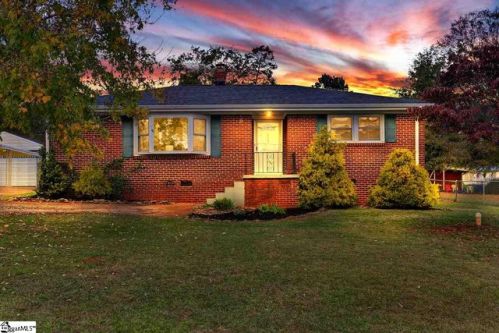 112 Ruby Dr, Greenville, SC 29617-3015