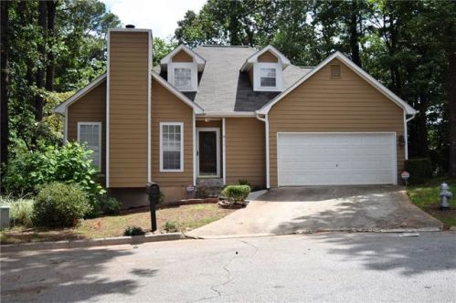 4618 Thomas Jefferson Ct, Stone Mountain, GA 30083-4354