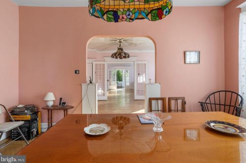 4541 Larchwood Ave, Philadelphia PA 19143-1913 exterior