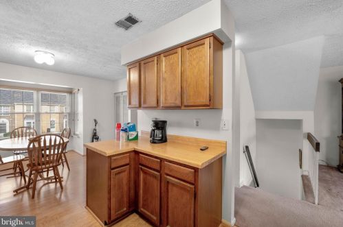 11440 Encore Dr, Silver Spring MD 20901-5043 exterior