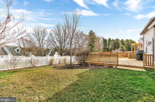 1549 Jefferson Ct, Lancaster PA  17602-1245 exterior