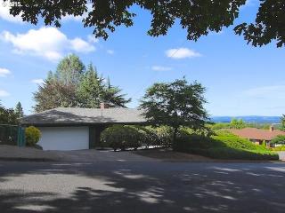 3228 Hamilton St, Portland OR  97239-1316 exterior