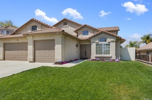 8587 Yarrow Ln, Riverside CA  92508-2971 exterior