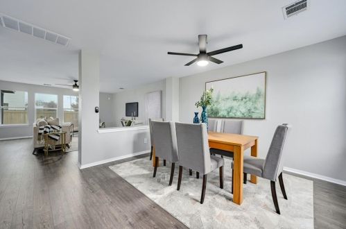 97 Stonehedge Blvd, Georgetown TX  78626-7673 exterior