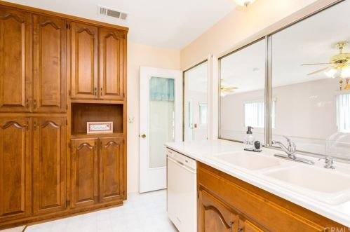 6605 Dorinda Dr, Riverside CA  92503-1110 exterior