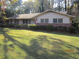 106 Barksdale Dr, Washington, GA 30673-5907