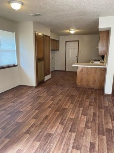 3211 Eastridge Dr, Fort Worth TX  76117-3806 exterior