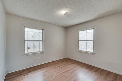 234 Cherry Pt Dr, Dallas TX  75232-3629 exterior