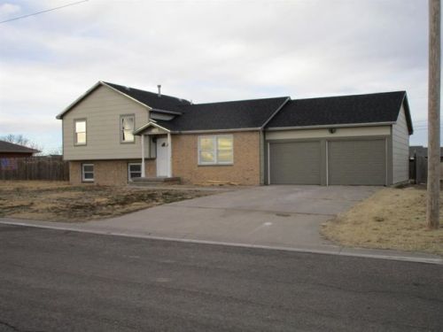 1100 Smith Ave, Lakin, KS 67860-9451