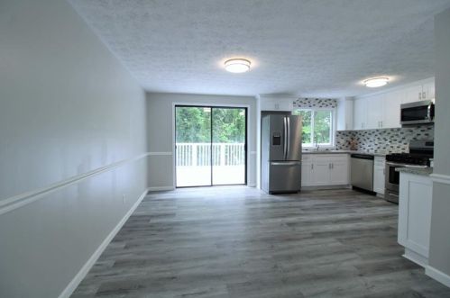 3036 Nelson Dr, Duluth GA  30096-3742 exterior