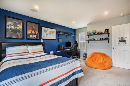 24662 Ontario Dr, Aurora CO 80016-4125 exterior