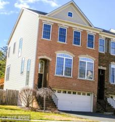 25866 Commons Sq, Fairfax, VA 20152-6356