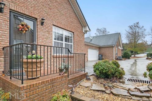 3404 Double Eagle Dr, Marietta, GA 30008-5701