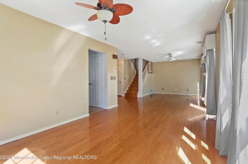 7 Old Orch Ln, Tinton Falls NJ 07712-2569 exterior