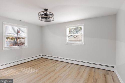 347 Ardmore Ave, Tavistock NJ  08033-1001 exterior