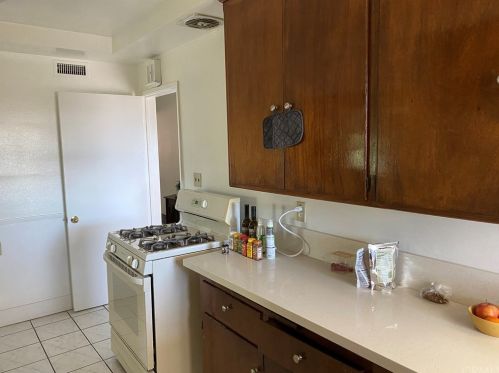 1203 Topaz Ave, Anaheim CA  92805-5450 exterior