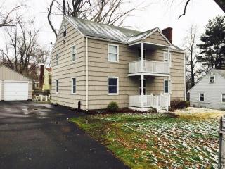 33 Arlington St, Meriden CT  06450-4726 exterior
