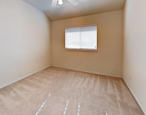 4716 Feldman Dr, Carrollton TX  75010-2021 exterior