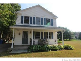 232 Mohegan Rd, Huntington, CT 06484-2400