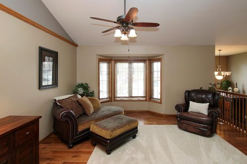 246 Summerset Ln, Cedar Mills, MN 55350-2479