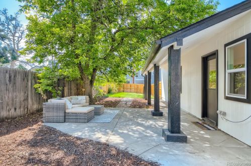 3427 Grant St, Englewood CO 80113-2611 exterior