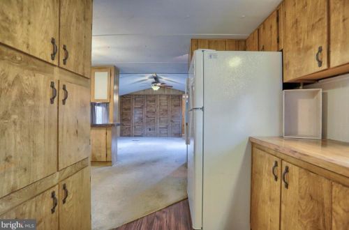 606 Spg Gdn St, Carlisle PA  17013-2526 exterior