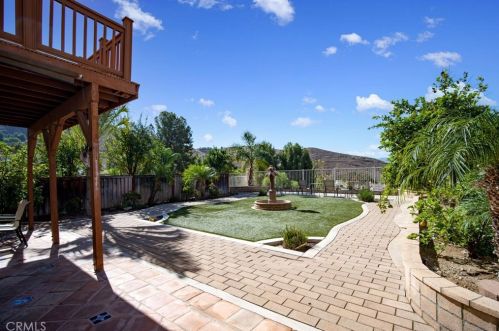 16163 Setting Sun Cir, Riverside CA  92503-0527 exterior