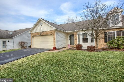 385 Schaffner Dr, Harrisburg, PA 17112-8935