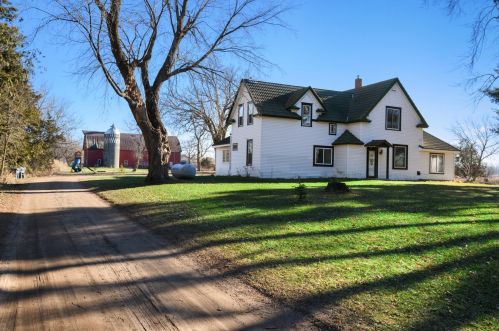 46143 Galaxy Ave, Harris, MN 55032-3325