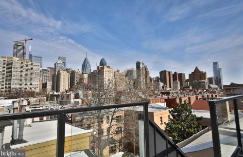 431 20 St, Philadelphia PA 19144-2401 exterior