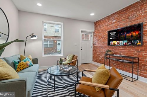 1110 Mercy St, Philadelphia PA  19148-5520 exterior