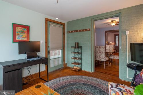 922 Virginia Ave, Lancaster PA  17603-3115 exterior