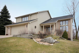 47 Timberline Dr, Lemont IL  60439-3856 exterior