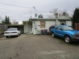 303 Willamette Ave, Medford OR  97504-7432 exterior