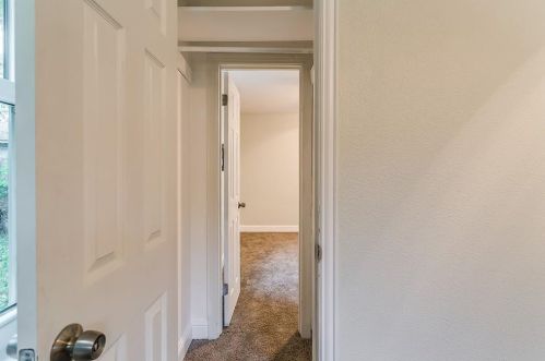 3451 Suffolk Dr, Fort Worth TX  76109-4523 exterior