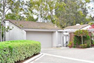 16 Falling Leaf, Irvine CA  92612-3205 exterior