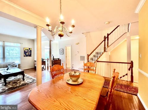 6 Chippewa Ct, Silver Spring MD 20906-6316 exterior