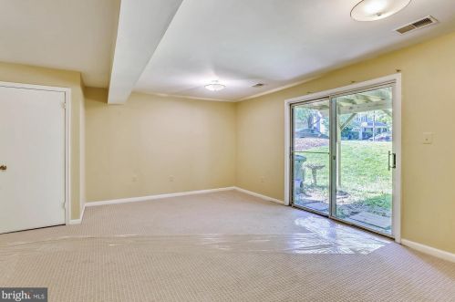 145 Kinsman View Cir, Silver Spring MD 20901-1600 exterior