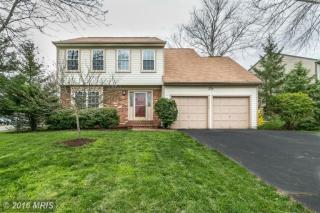 13198 Pleasant Glen Ct, Herndon, VA 20171-2332