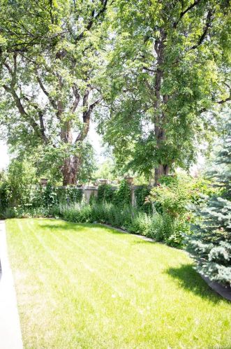 1090 3rd Ave, Denver CO  80218-3829 exterior