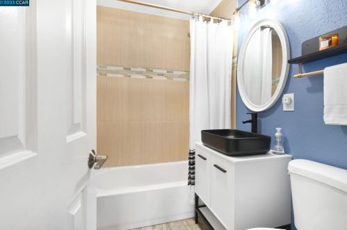 4163 Pickwick Dr, Concord CA  94521-2735 exterior