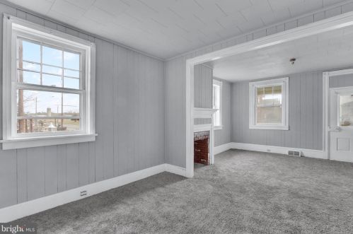 2161 Newville Rd, Carlisle PA  17015-7747 exterior