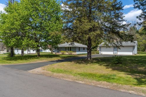 26453 Finley Ave, Columbus, MN 55092
