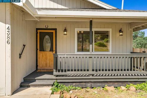 4386 Mulford Ct, Valley Springs, CA 95252-9595