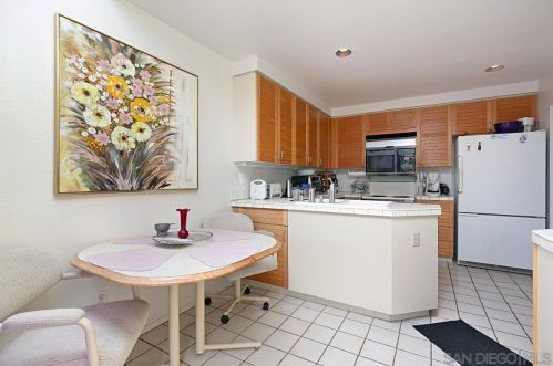 6093 Caminito Del Oeste, San Diego, CA 92111-6874