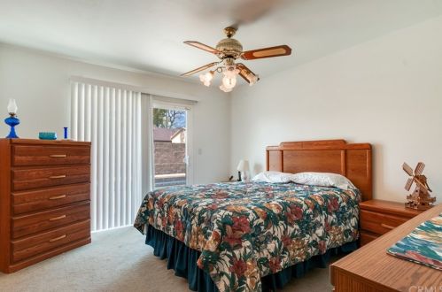 6950 Peralta Pl, Riverside CA  92509-6311 exterior